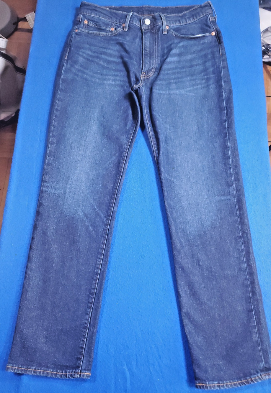 Levi's Premium Line Big E 514 Straight Leg Mens Jeans 34x32 Denim Pants